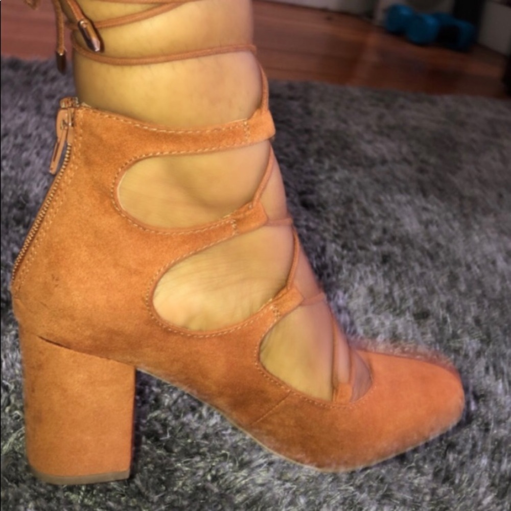 New Brown Suade heels